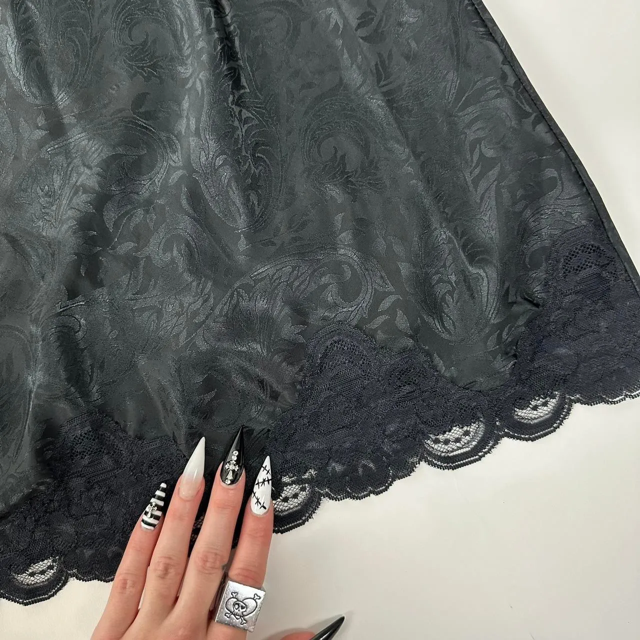 80s Jacquard Slip Skirt (M)
