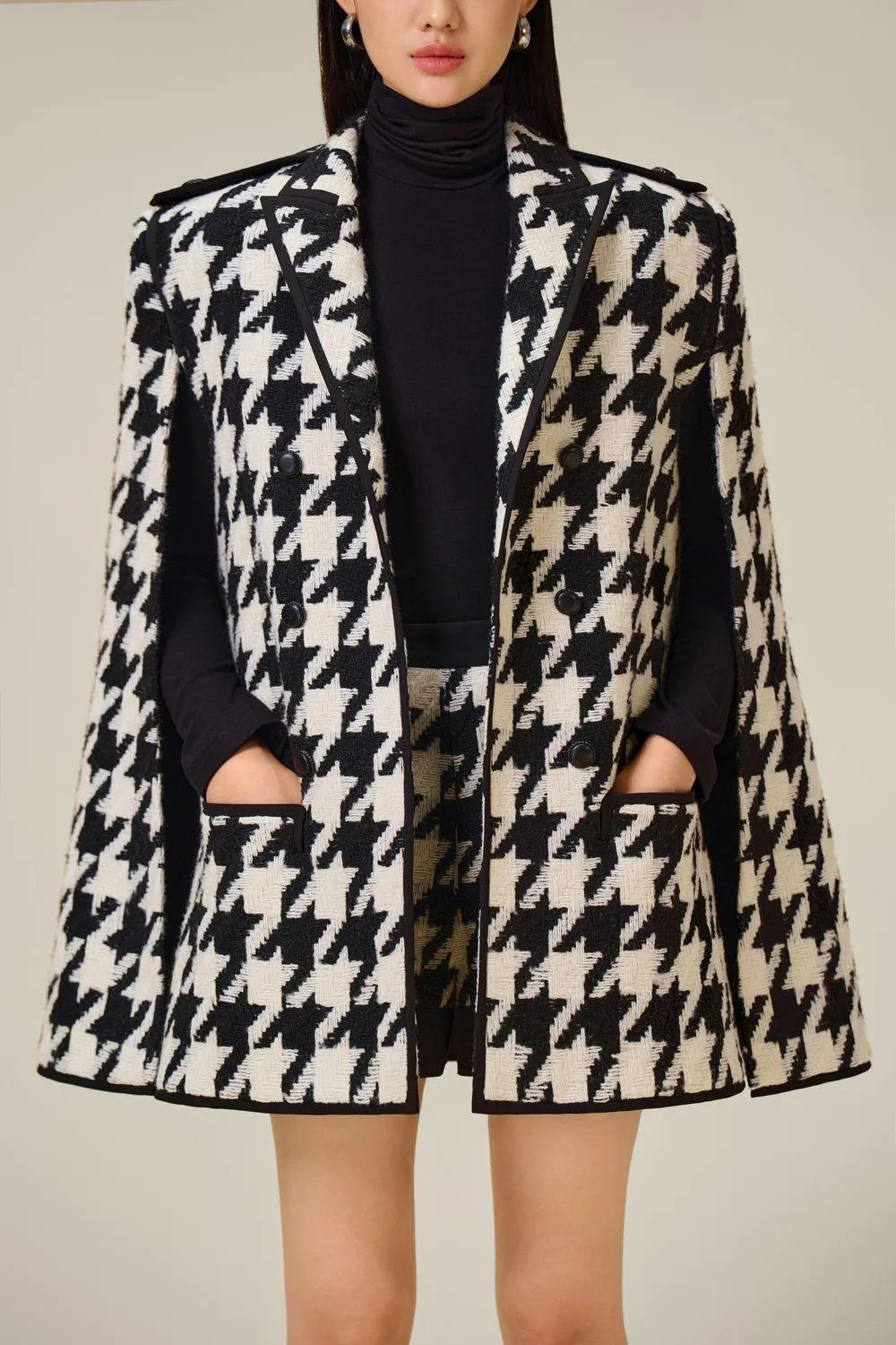 Checked Cape