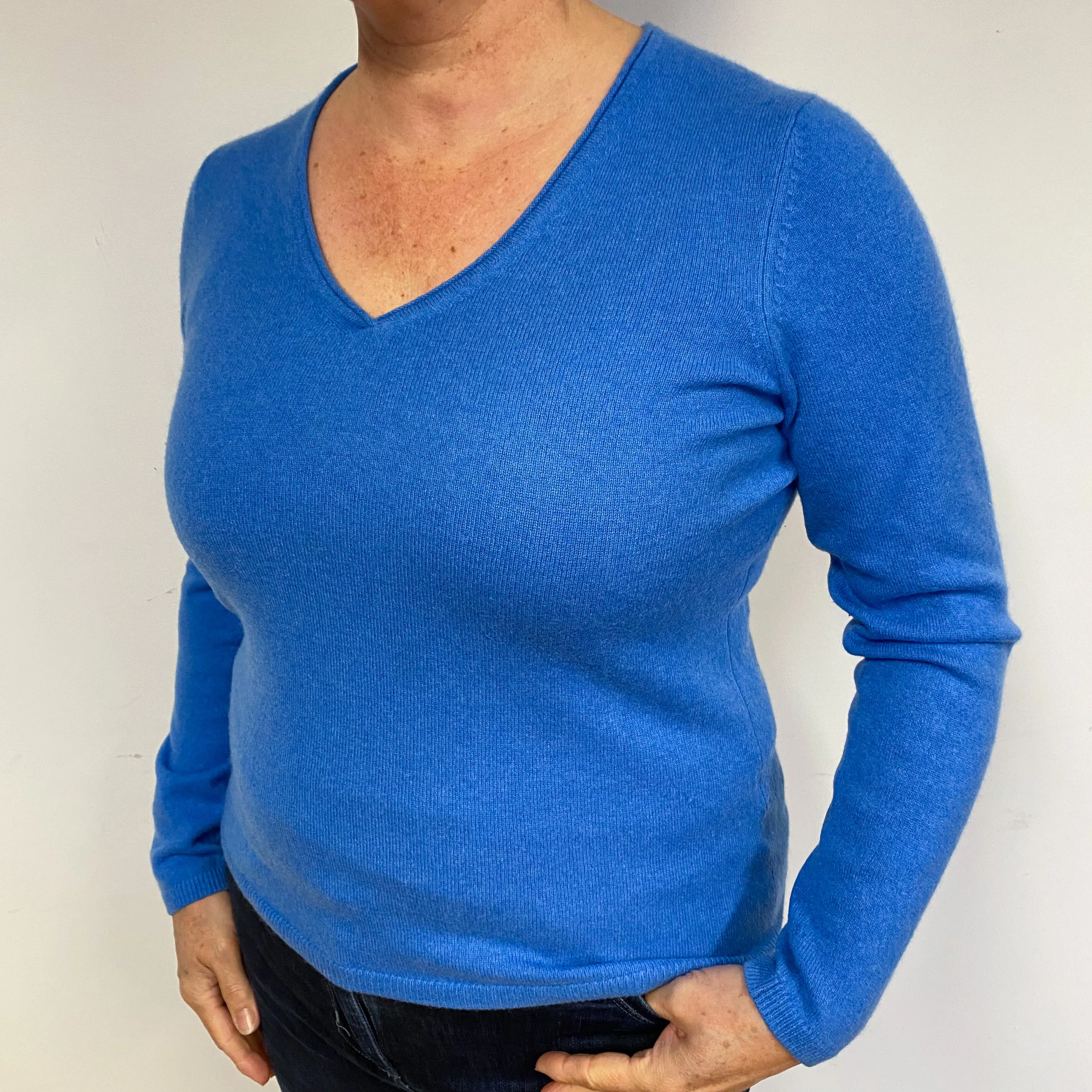 Cornflower Blue Cashmere V-Neck Jumper Large