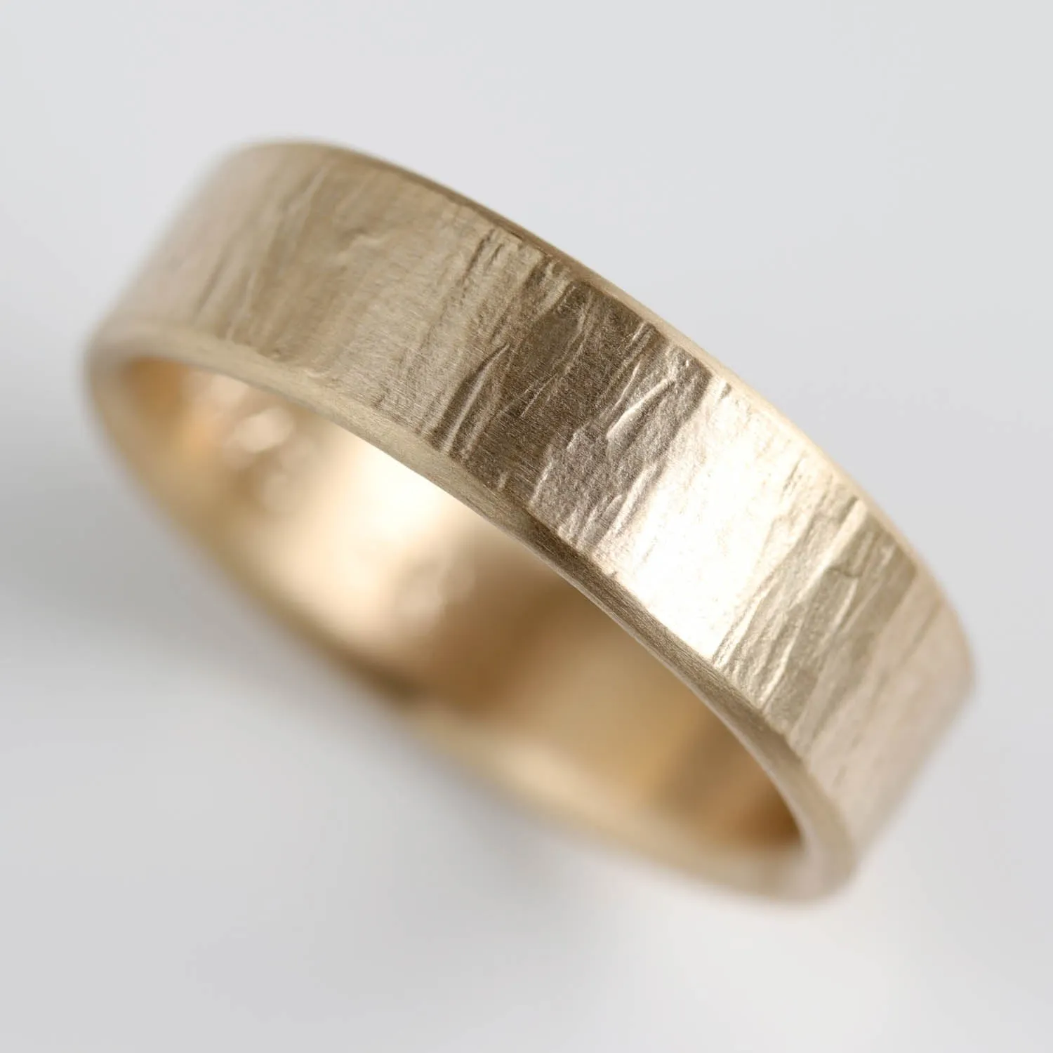 Edgeless Wood Textured Band