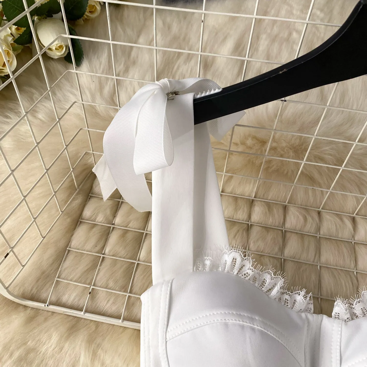 High-end Lace Neckline White Dress