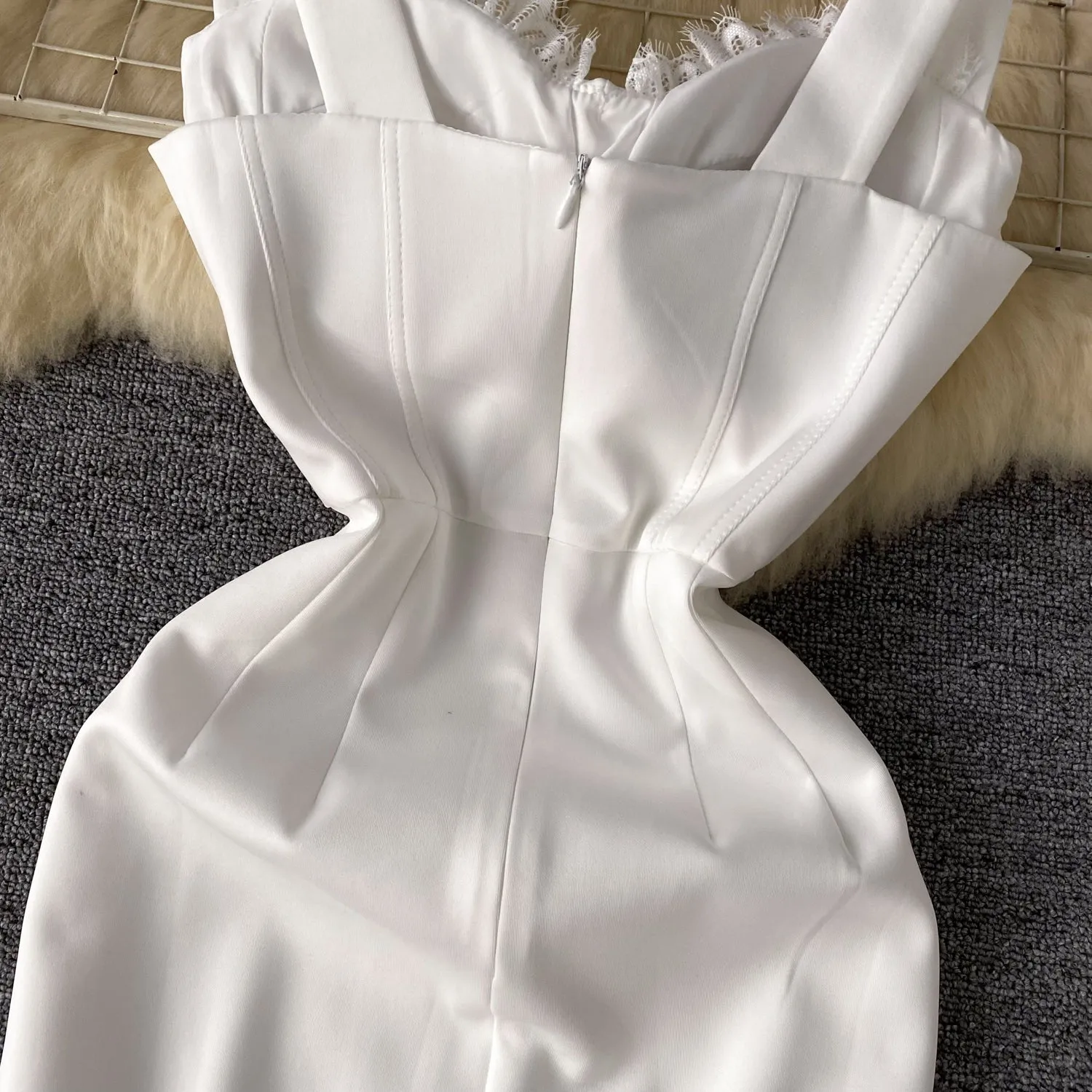 High-end Lace Neckline White Dress