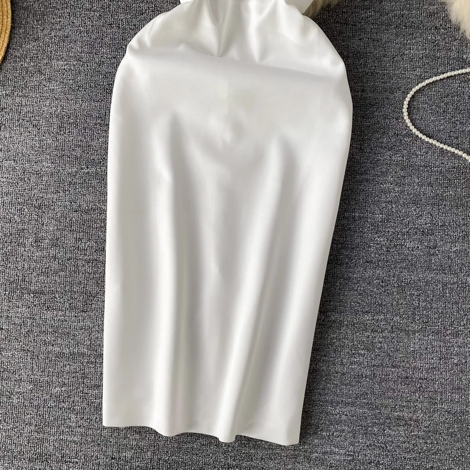 High-end Lace Neckline White Dress