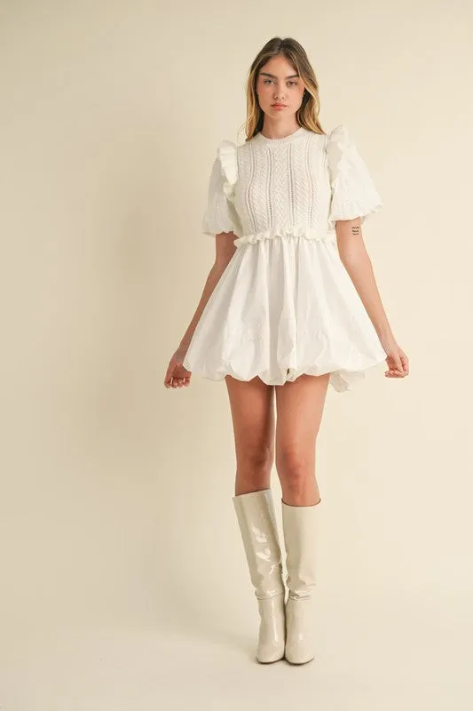 NEWEST ARRIVAL White Contrast Knit Bubble Dress