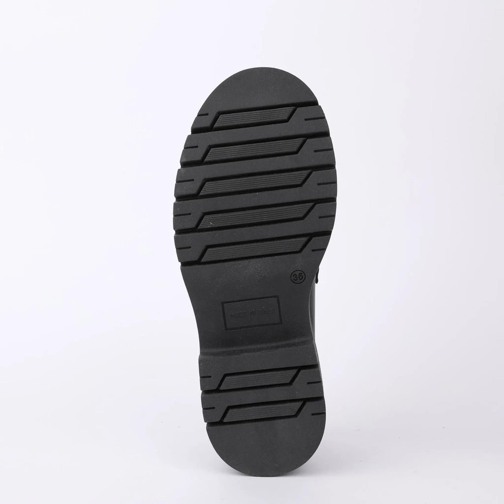 ONENESS - Black Lug Lux Loafer