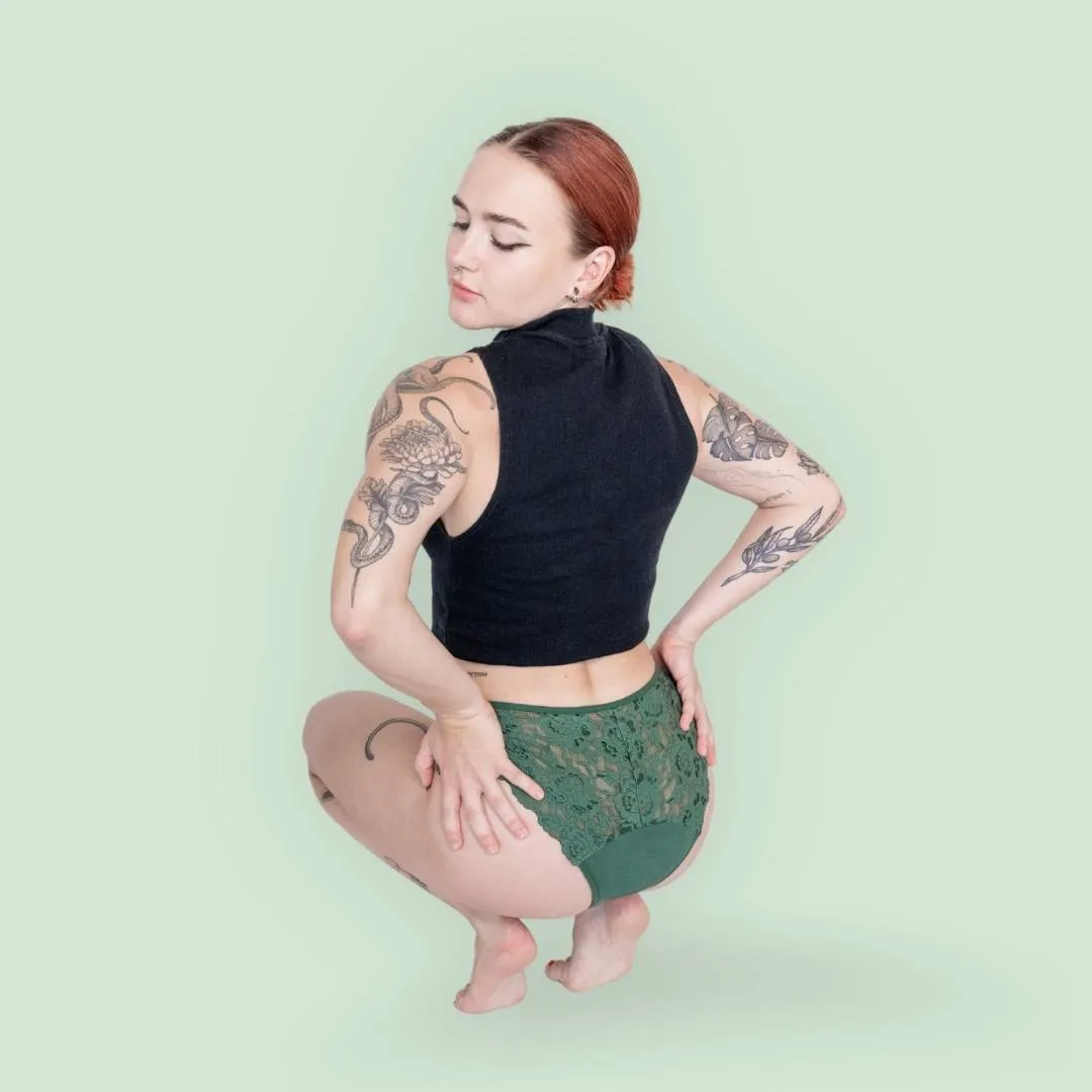 Period Panty – Grüner Brazilian mit Spitze (strong flow)
