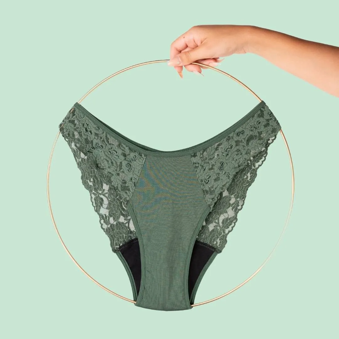 Period Panty – Grüner Brazilian mit Spitze (strong flow)