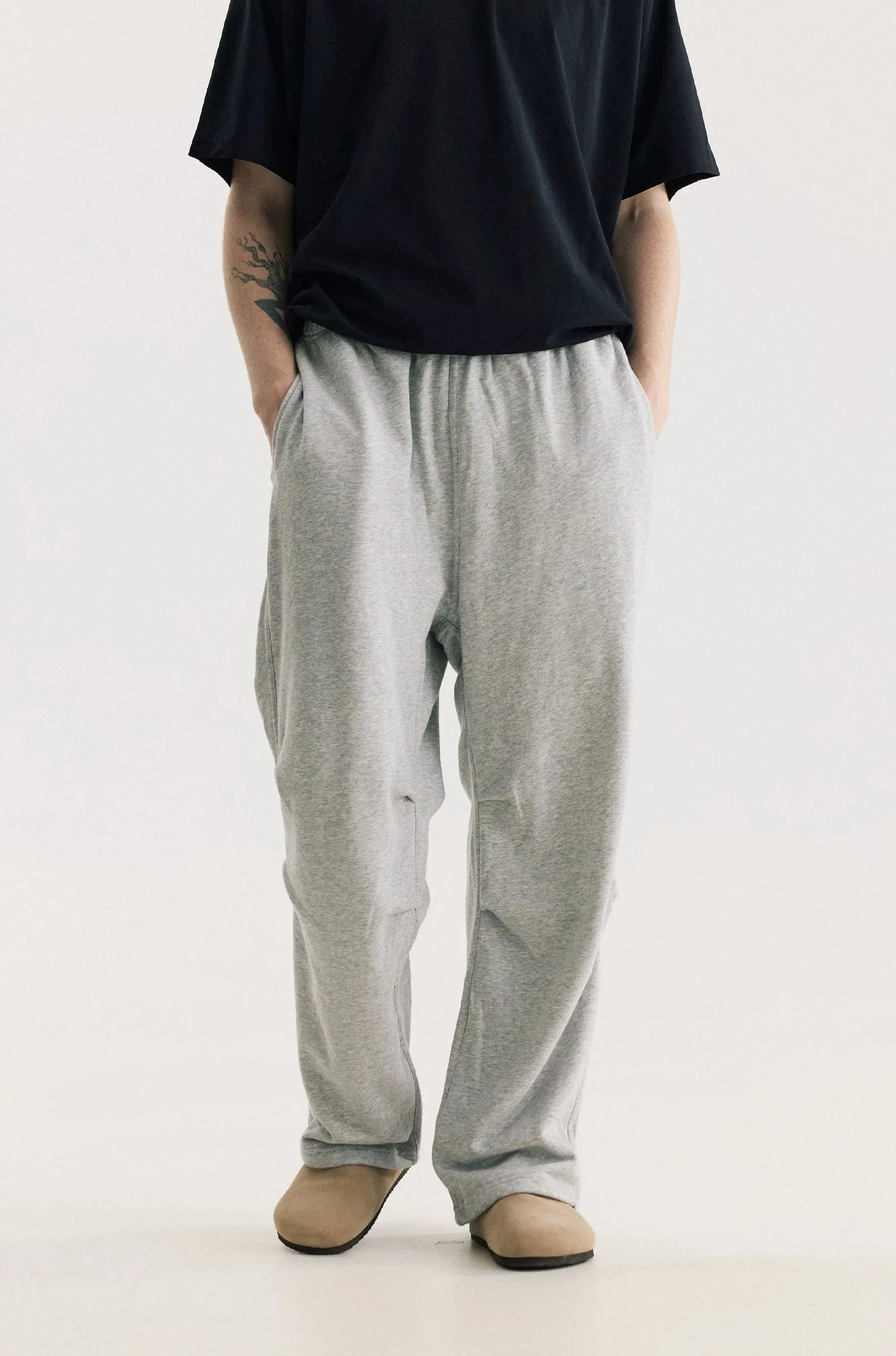 Pleated Tapered Joggers with Back Flap Pocket
