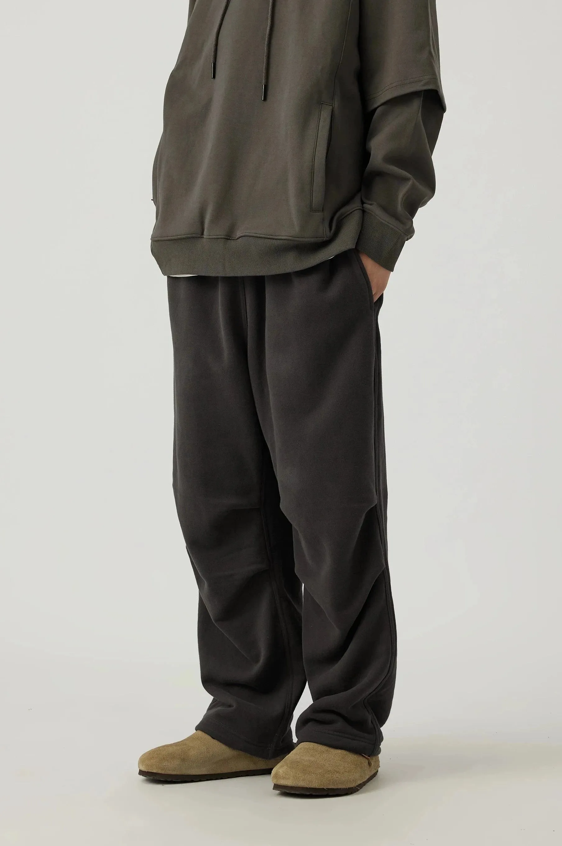 Pleated Tapered Joggers with Back Flap Pocket