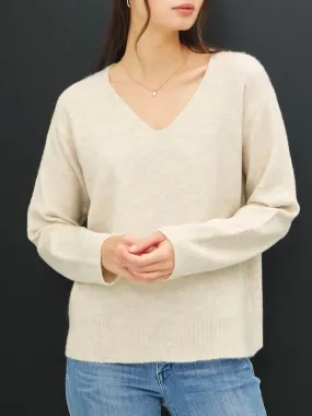 Relaxed V-Neck Sweater - Oatmeal