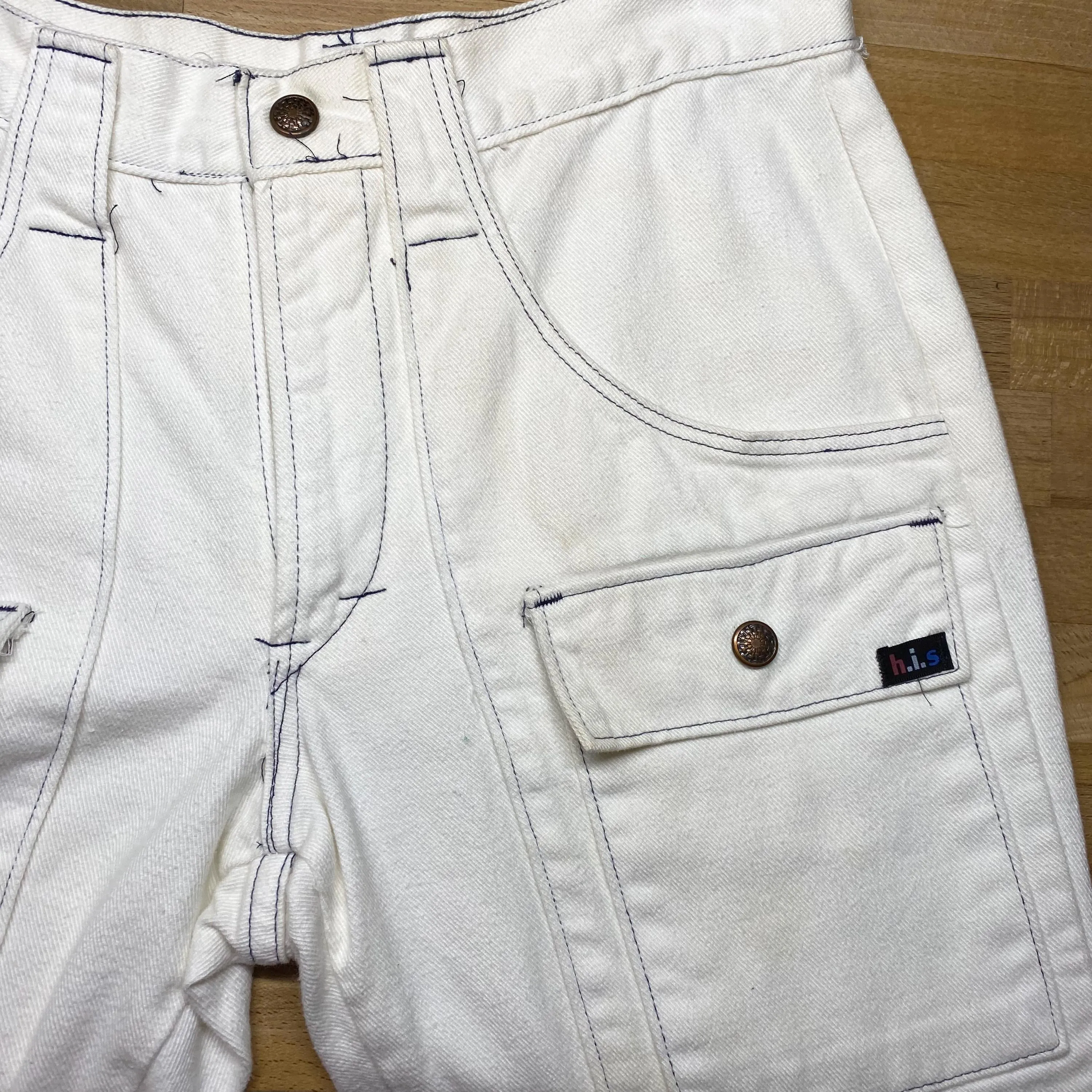 Small 70s H.I.S. White Mid Rise Flared Cargo Pants