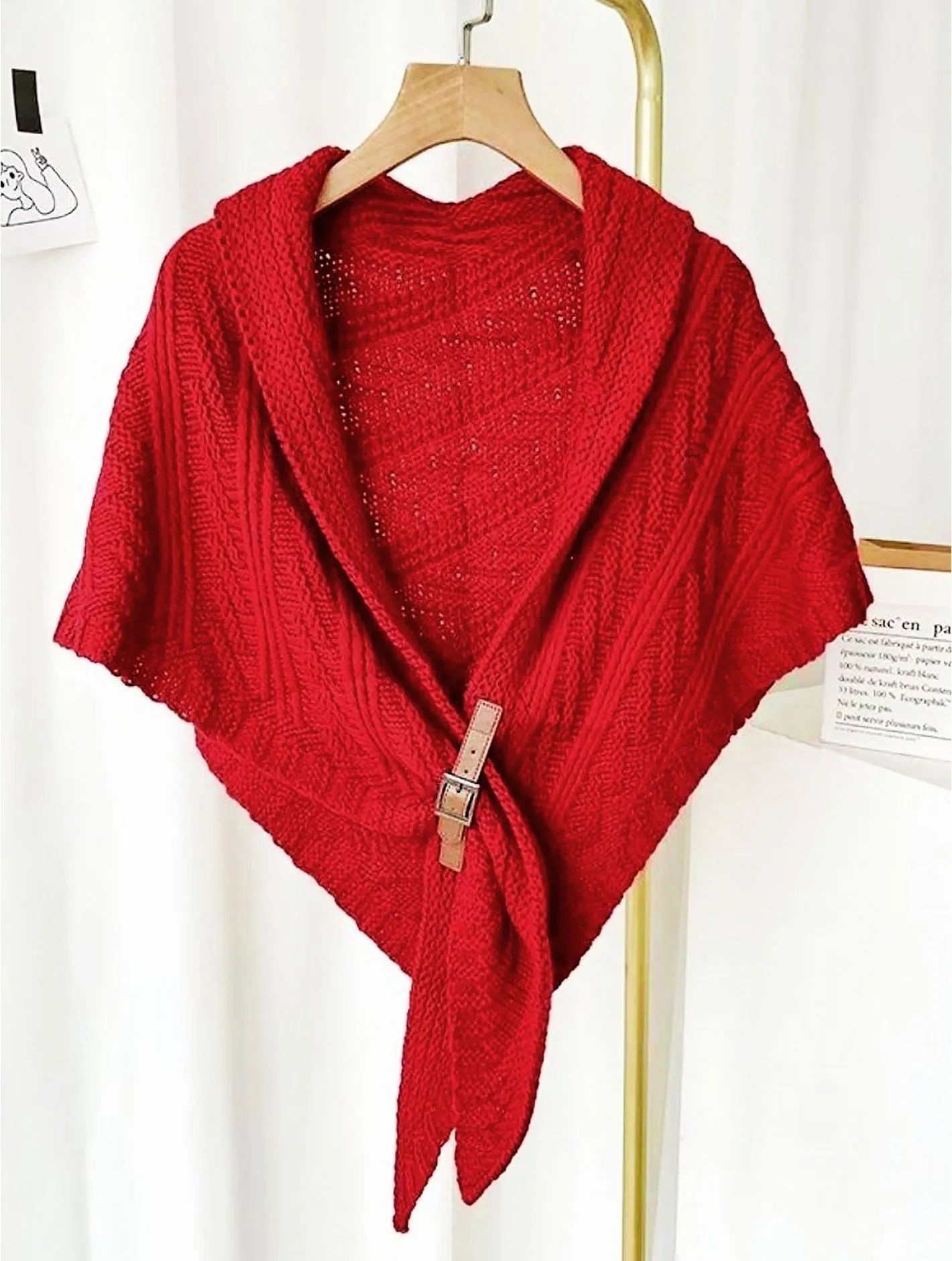 Triangular Knitted Scarf with Buckle