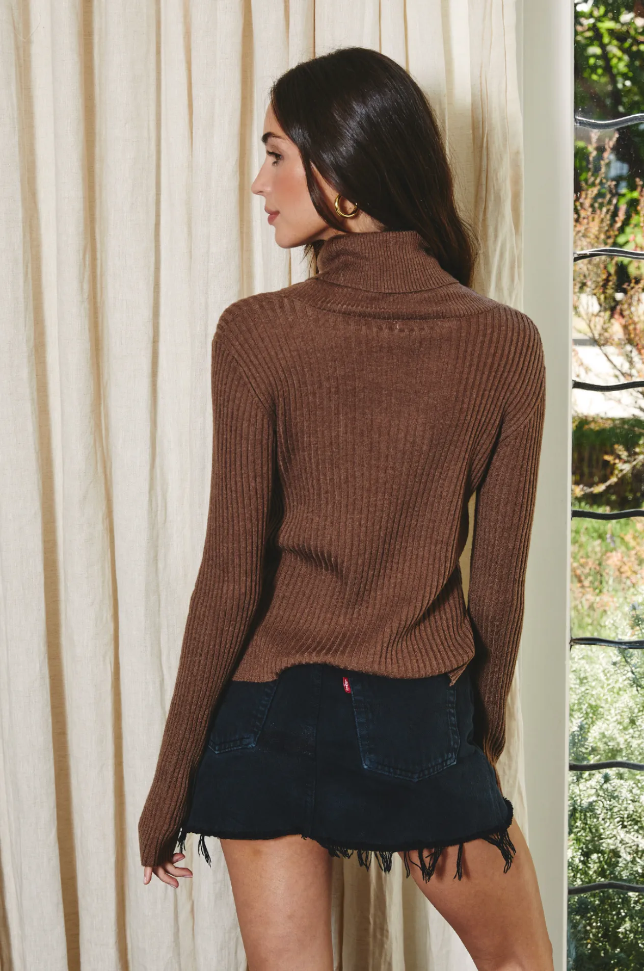 Turtleneck Cropped Sweater