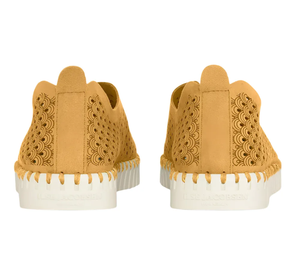 WOMEN'S ILSE JACOBSEN TULIP 139 SLIP-ON | GOLDEN NUGGET